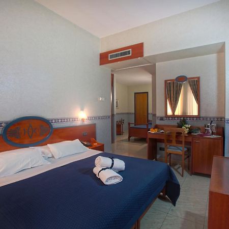 Hotel Kroma Ragusa Phòng bức ảnh