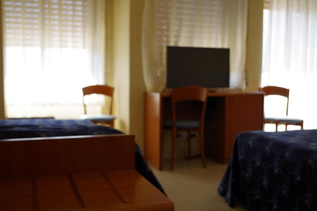 Hotel Kroma Ragusa Phòng bức ảnh
