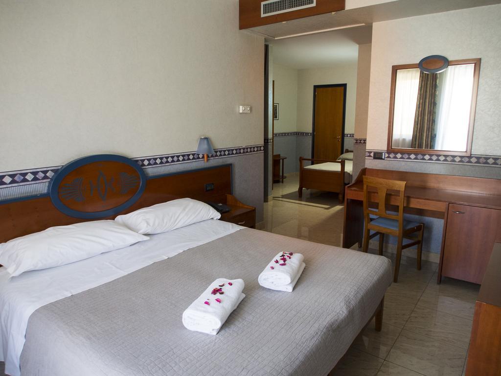 Hotel Kroma Ragusa Ngoại thất bức ảnh