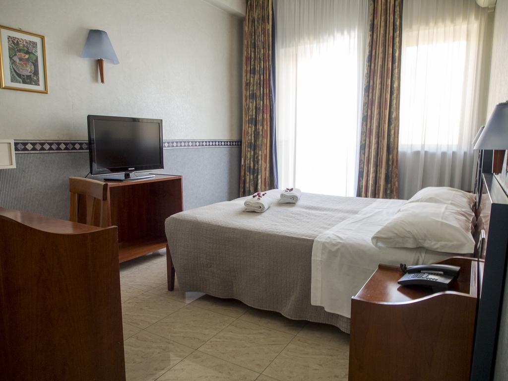 Hotel Kroma Ragusa Ngoại thất bức ảnh