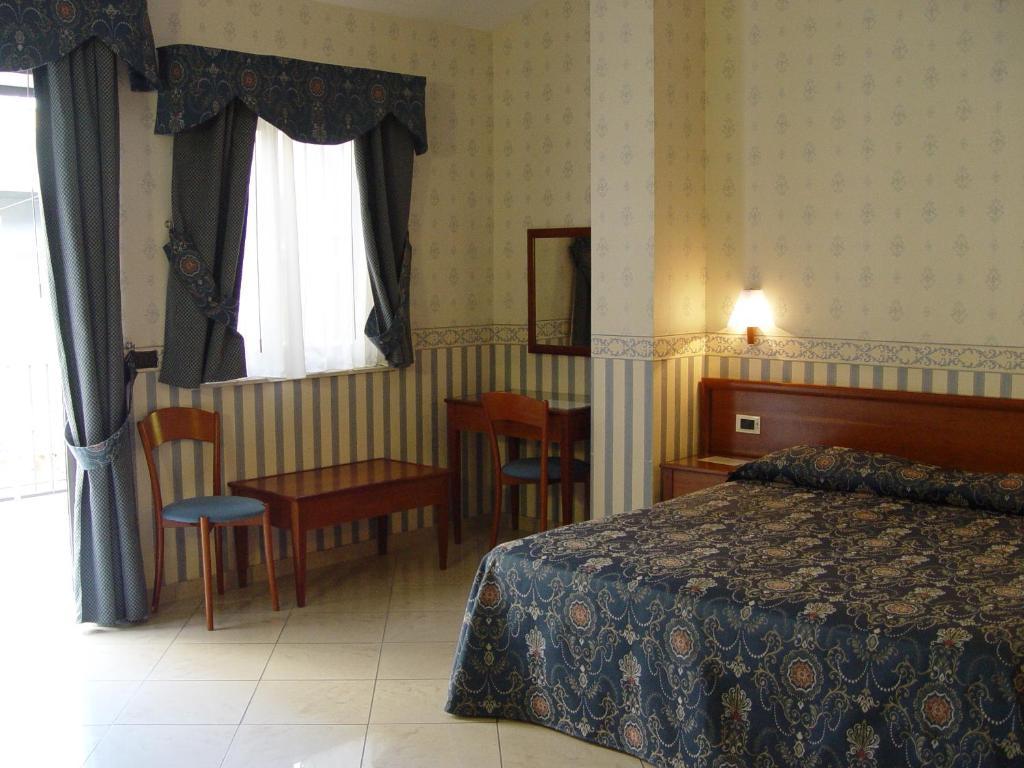 Hotel Kroma Ragusa Phòng bức ảnh
